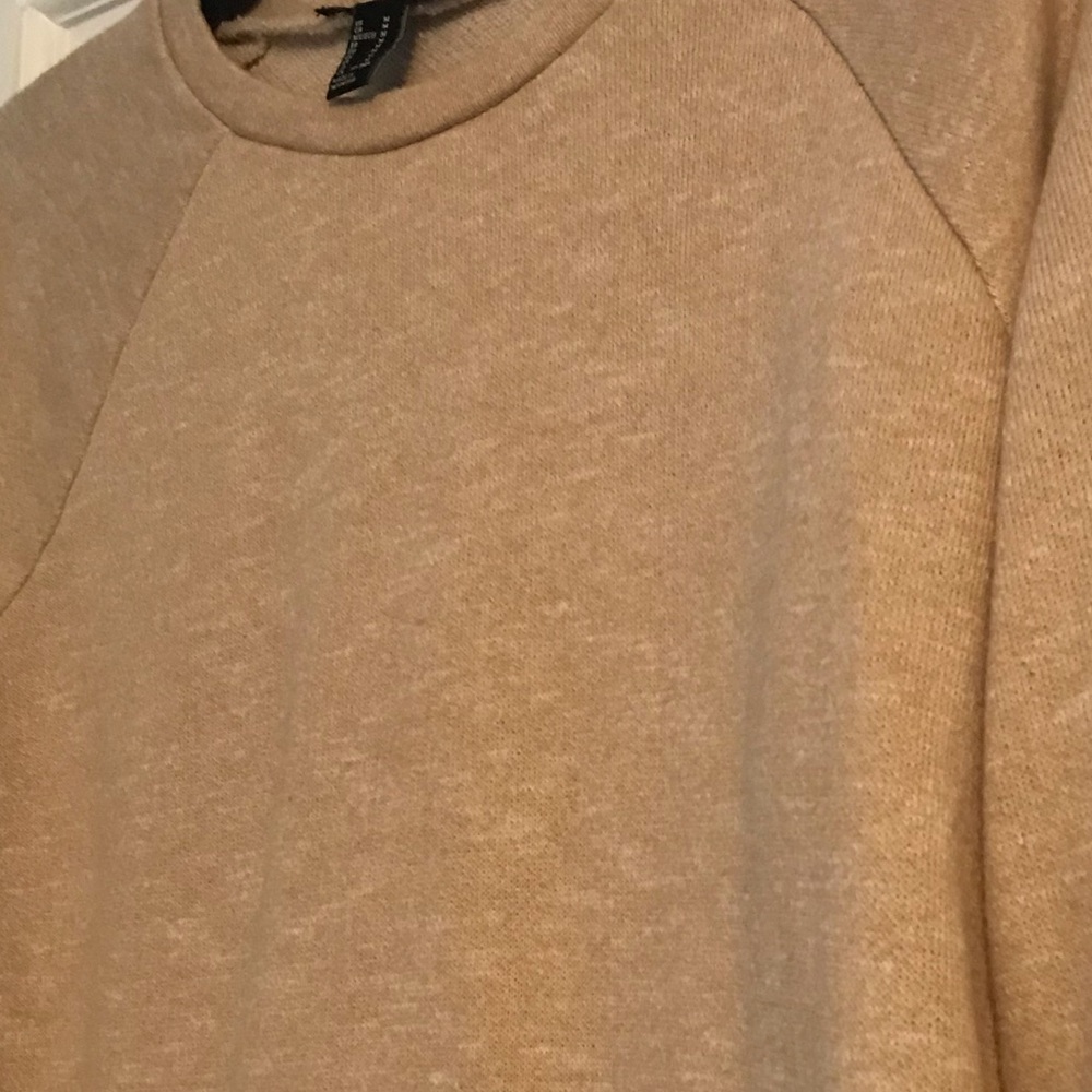 🌻Crop Top Sweatshirt🌻 - Picture 3 of 3